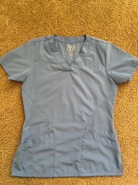 Barco Uniforms Women's V-Neck Scrub Top in Light Blue - XS